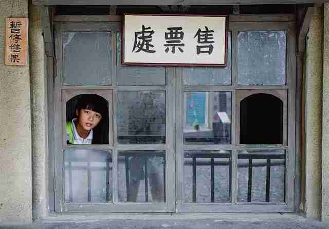 “我看傻了!”每日大赛官网画风突变引热议